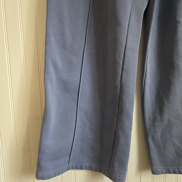Blogilates Wide Leg Fleece Sweatpants In Light Blue Comfortable Activewear - Picture 2 of 8